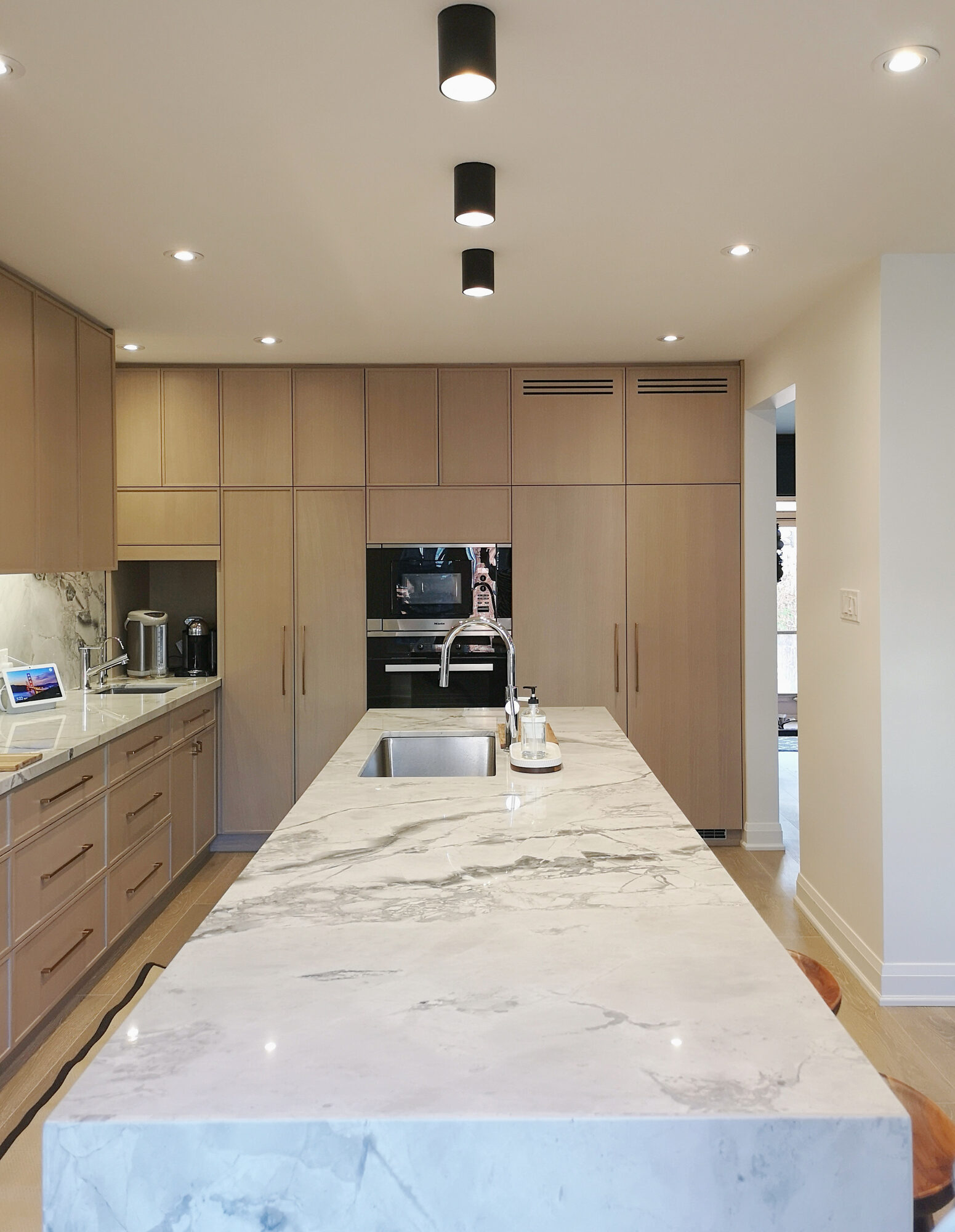 Natural Veins space with elegant design